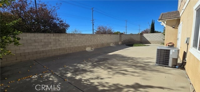 Building Photo - 16225 Soapberry Ln