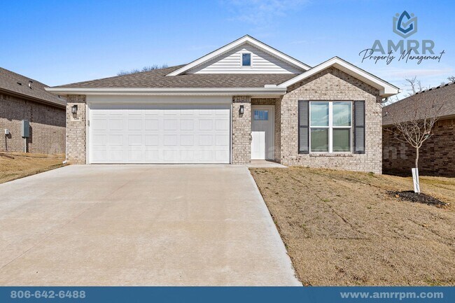 Building Photo - Charming 4-Bedroom Home – Space, Style, and Comfort!