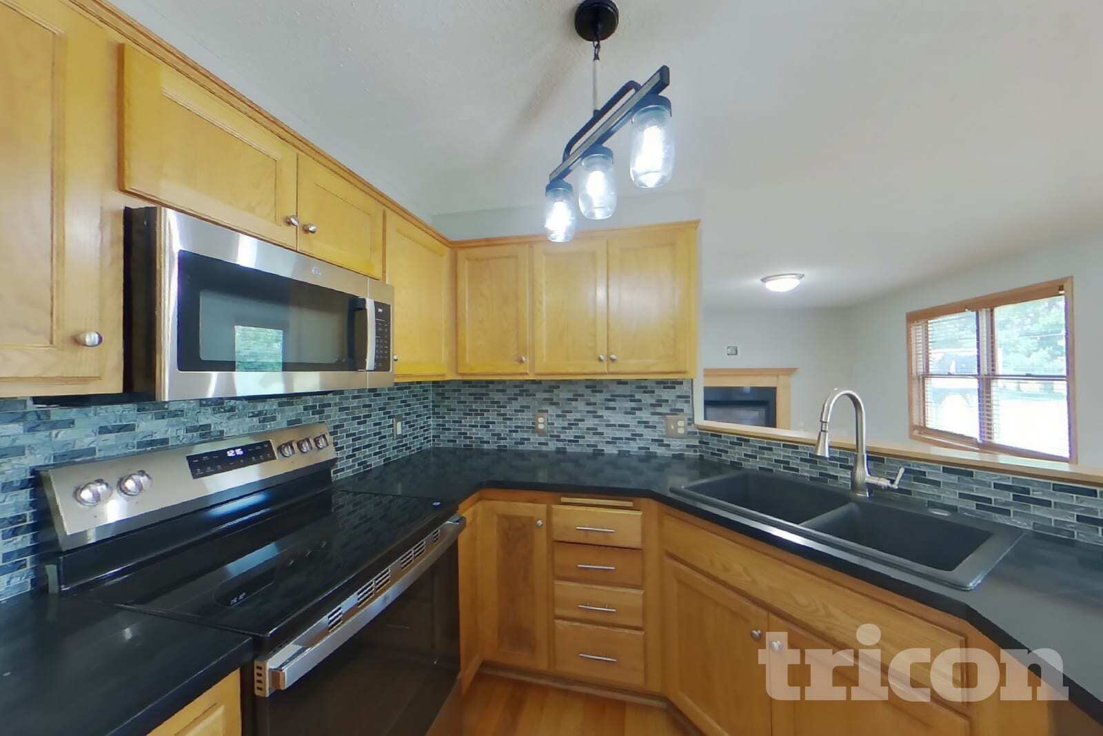 Building Photo - 1230 Varner Way