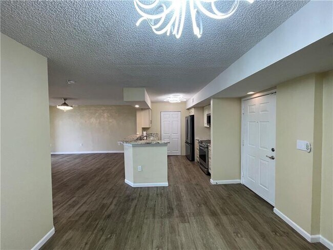 Building Photo - 1200 Scotia Dr