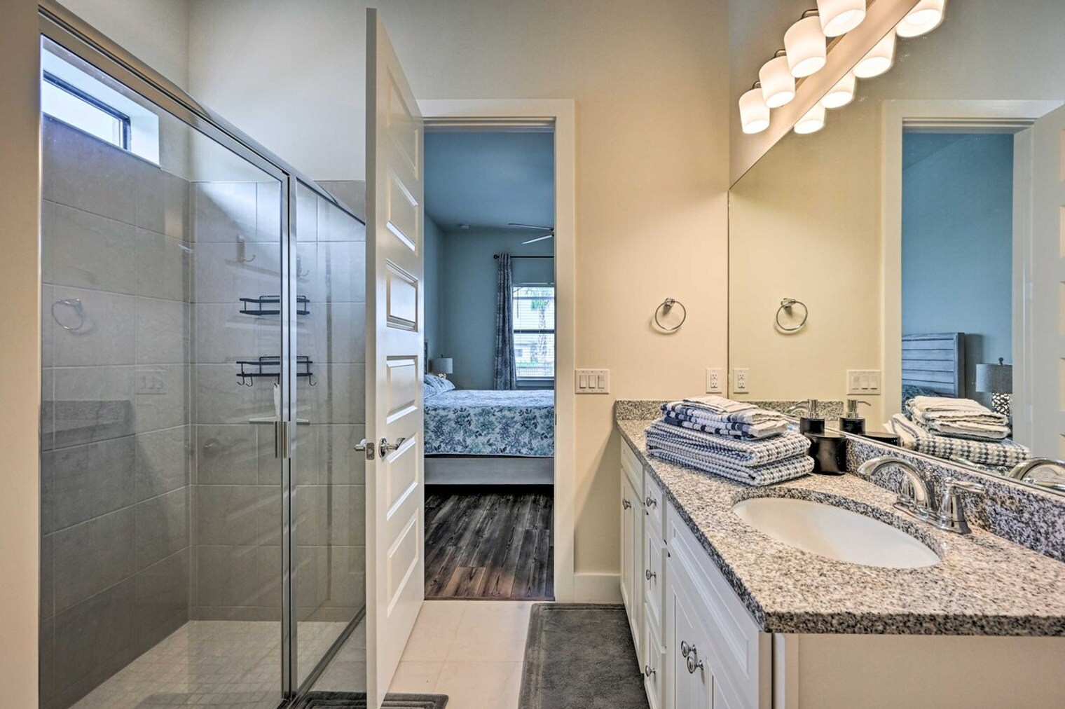 Building Photo - 4293 Reverence Pl