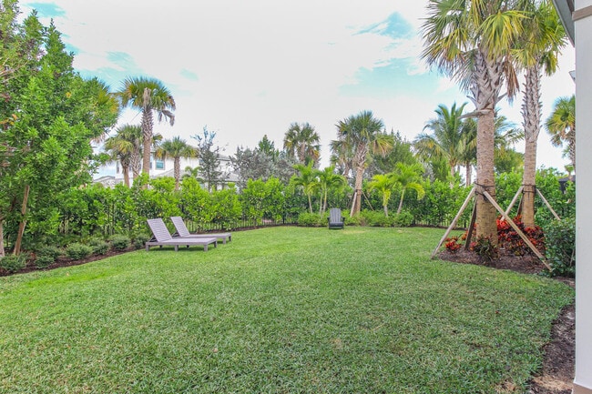 Building Photo - 10369 Northbrook Cir