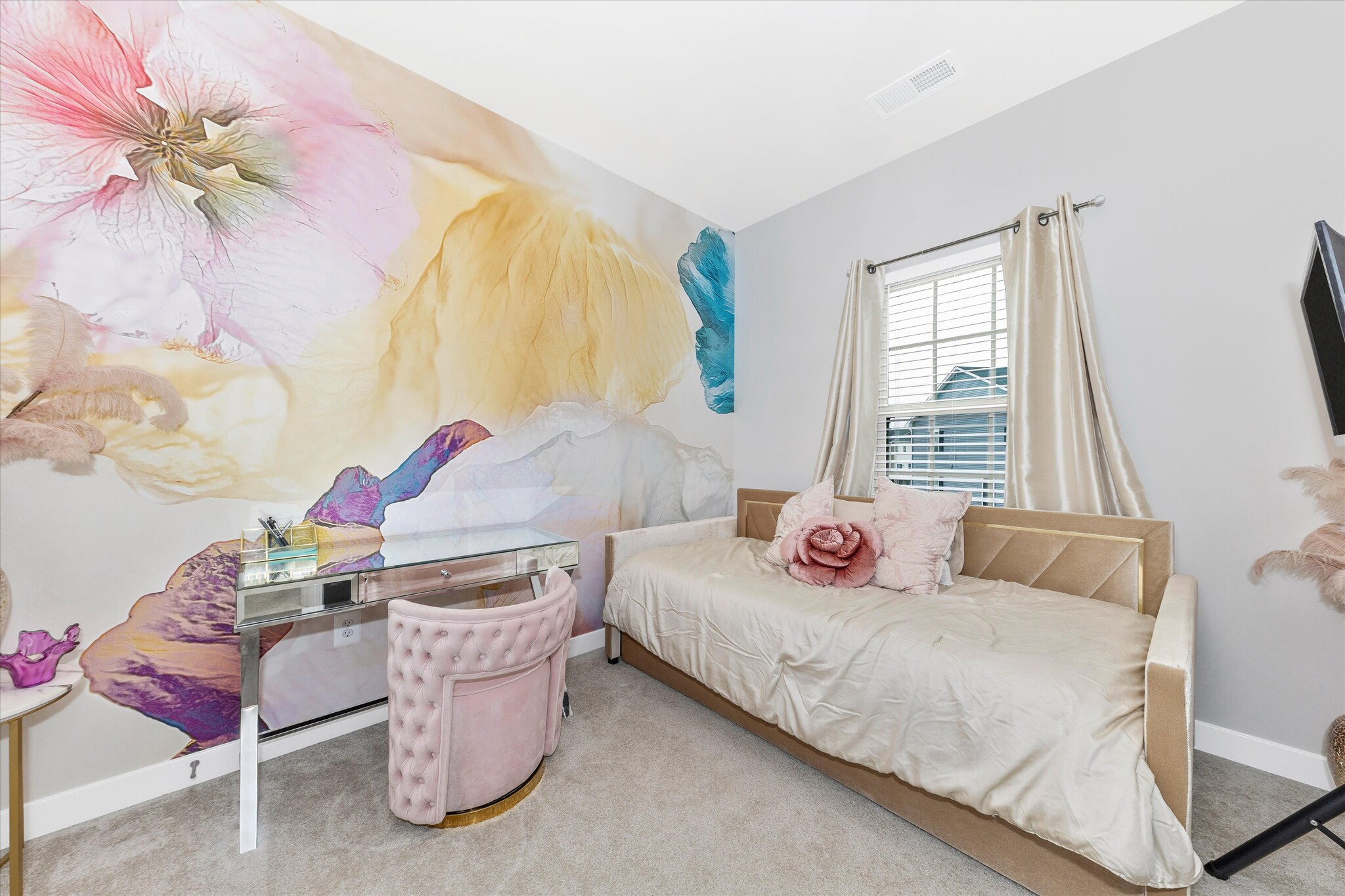 Building Photo - 166 Drydock Way