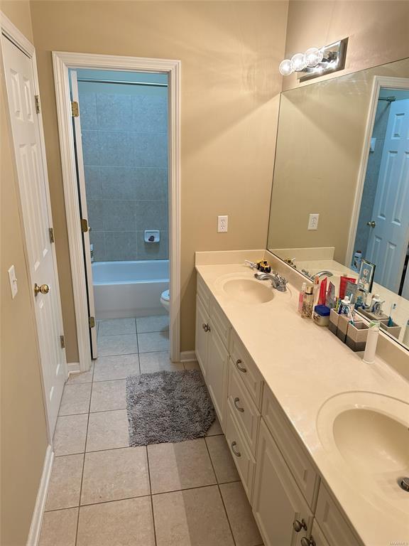 Building Photo - 8855 Marston Way