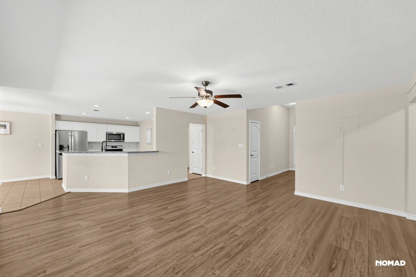 Building Photo - 205 Shady Oaks Dr