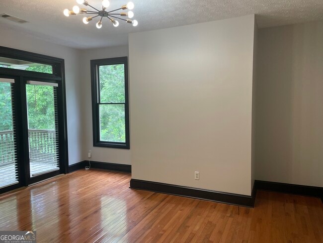 Building Photo - 612 Graystone Ct