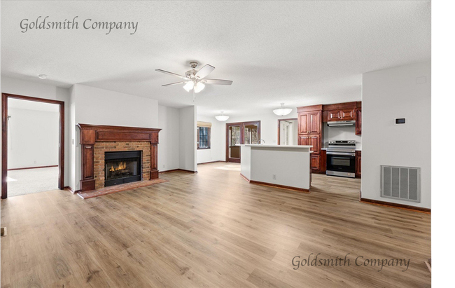 Building Photo - 208 Yellow Poplar Ct