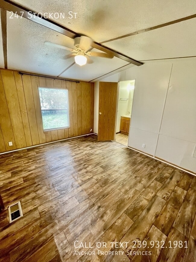 Building Photo - 247 Stockon St-