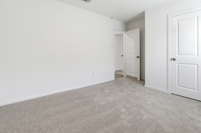 Building Photo - 19747 US-59