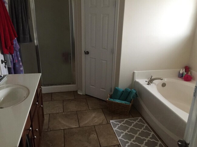 Building Photo - 6550 85th St