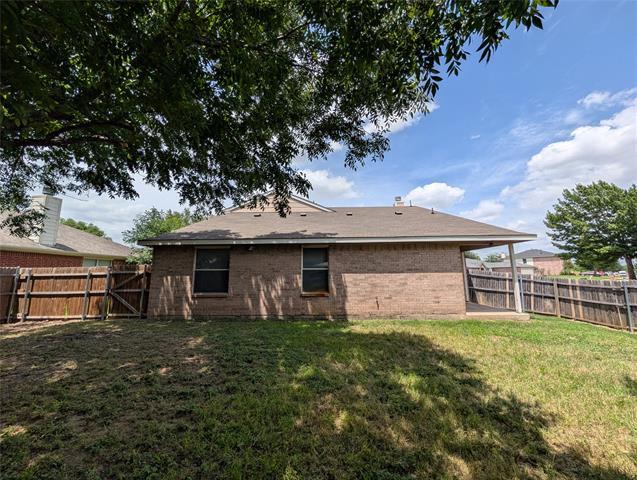 Building Photo - 700 Flamingo Dr