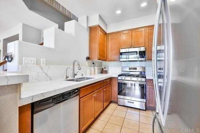 Building Photo - 1423 Caminito Garibay