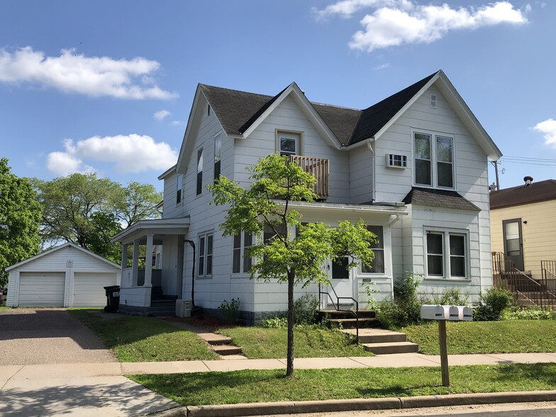 Building Photo - 807 E Grand Ave