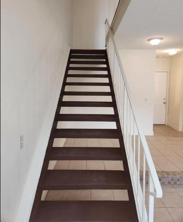 Building Photo - 38710 10th St E