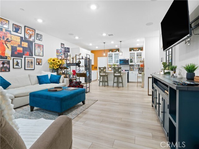 Building Photo - 5628 Kate Way