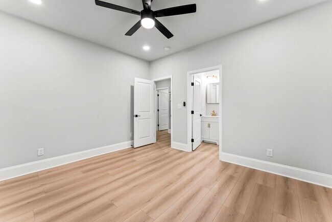 Building Photo - 2128 Hosea L Williams Dr NE