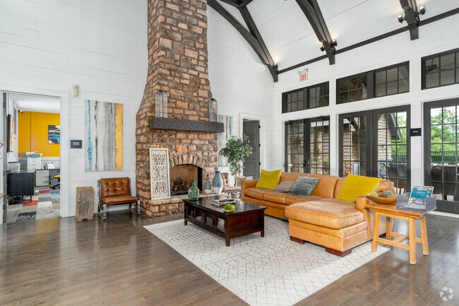 Interior Photo - Grayson at Columbia