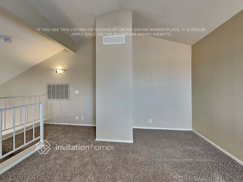 Building Photo - 8849 W Fairmount Ave