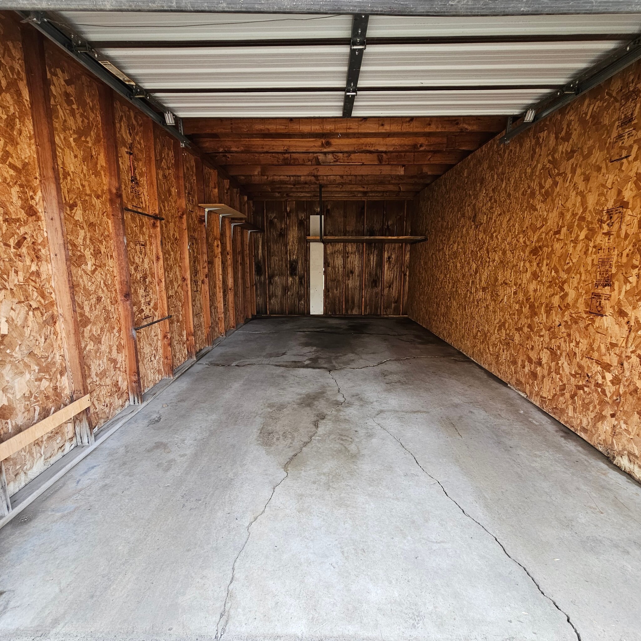 Garage - 530 5th St E