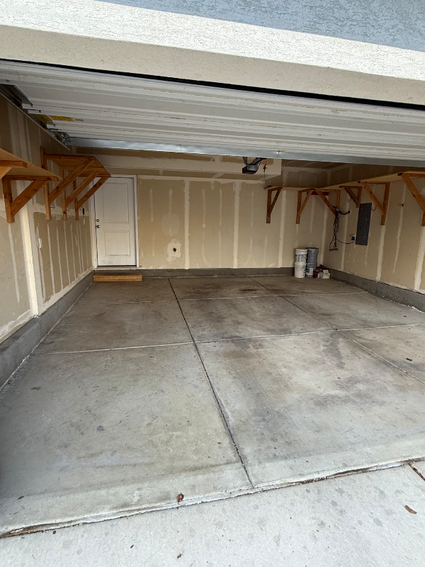 Building Photo - 719 E 380 S