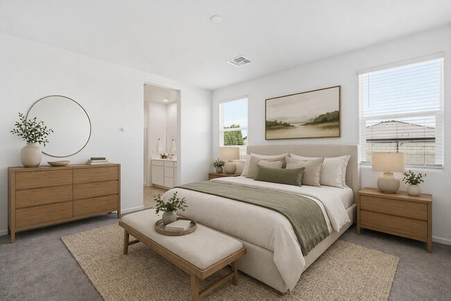 Building Photo - 2440 W Bowker St