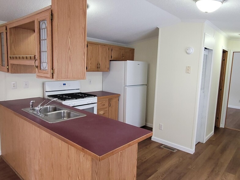 Building Photo - 113 Wyatts Dr