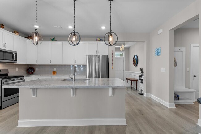 Building Photo - 863 Gammon Dr