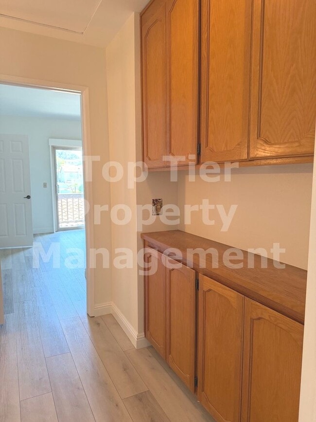 Building Photo - ***Charming 2 bed / 2 bath Townhome in Coastal Carlsbad - Available 04/18***