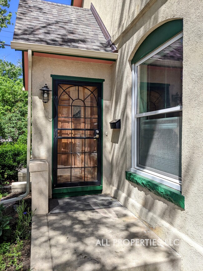 Building Photo - 123 E Bayaud Ave