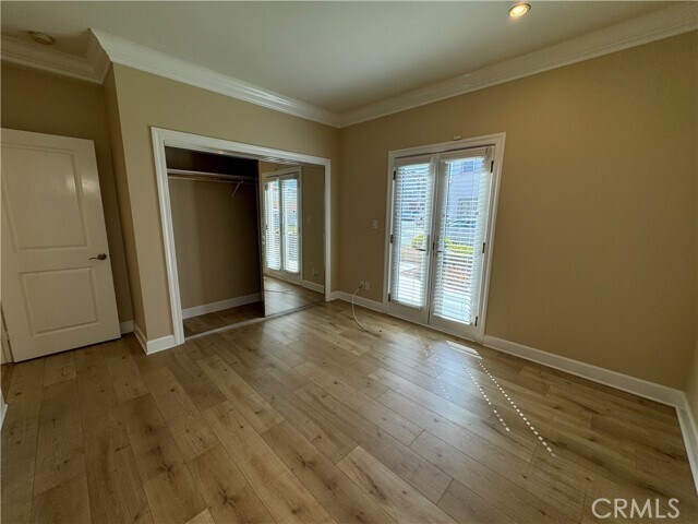 Building Photo - 4510 Seashore Dr