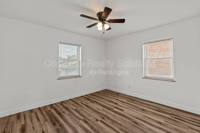 Building Photo - 5655 Potomac St