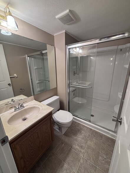 Building Photo - 7519 Triwoods Dr