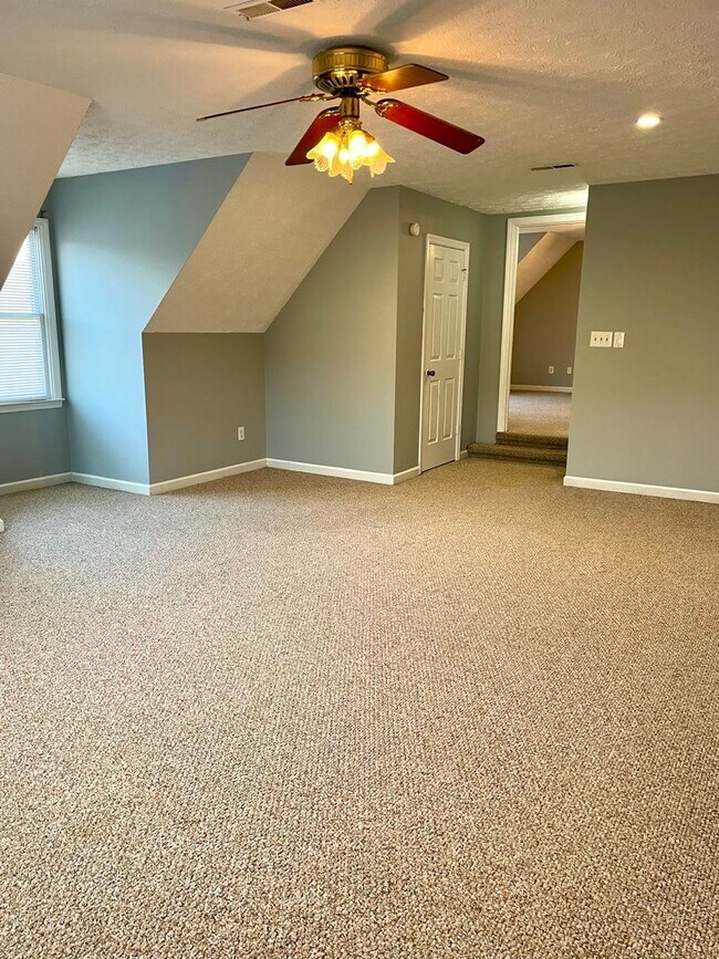 Building Photo - ****COMING SOON**** Charming Cape Cod in Halls