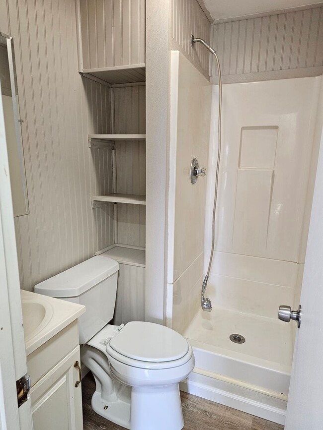 Building Photo - 2 Bed 1 Bath Single Family Home in Wisconsin Rapids