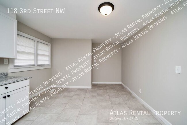 Building Photo - 118 3rd St NW