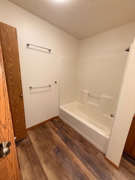 Building Photo - 8111 E 36th Ave