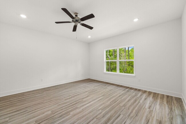 Building Photo - 127 Holley Grv Ln