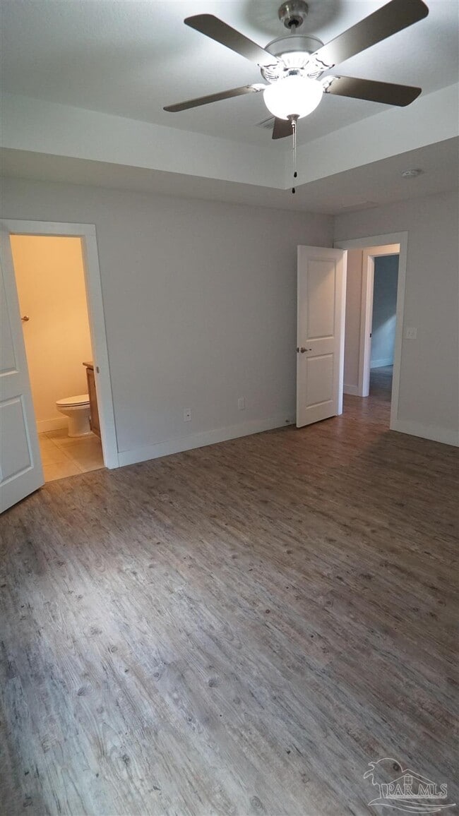 Building Photo - 138 Cottage View Dr