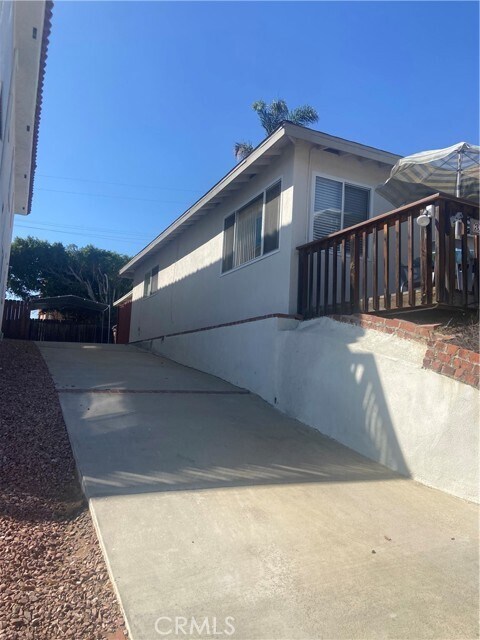 Building Photo - 33791 Silver Lantern St