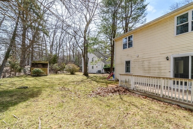 Building Photo - 24 Homeward Ln