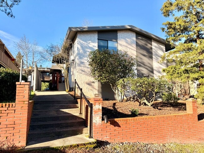 Building Photo - Ulm- 23rd