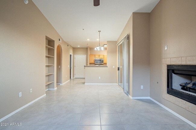 Building Photo - 2929 W Yorkshire Dr