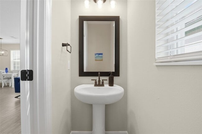 Building Photo - 7745 Somersworth Dr