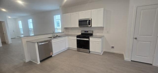 Building Photo - 26410 Cedar Sedge Dr