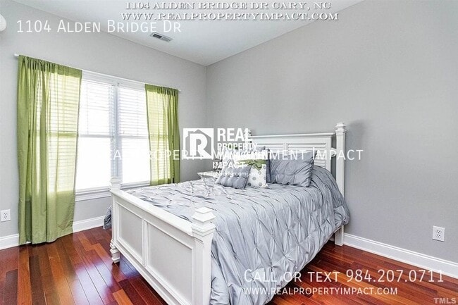 Building Photo - 1104 Alden Bridge Dr