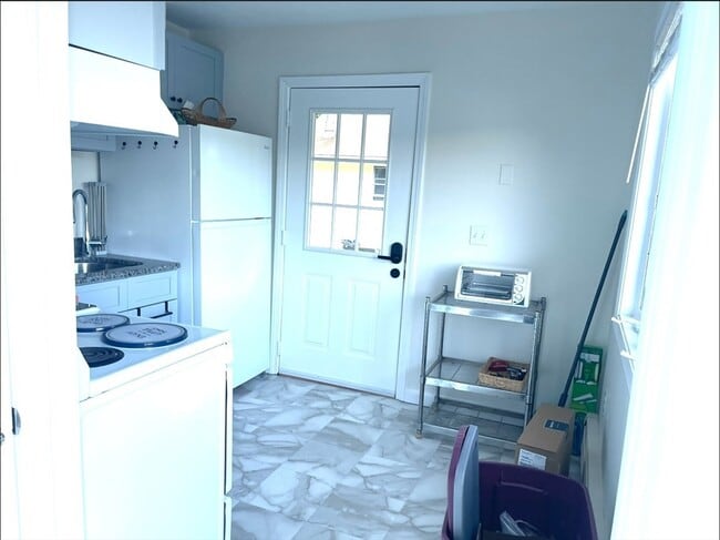 Building Photo - 81 Jolicoeur Ave