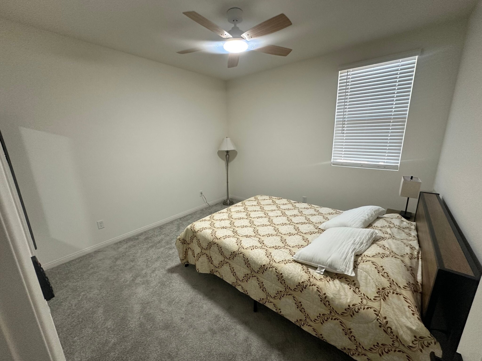 Building Photo - 171 Cinder Cone Ln