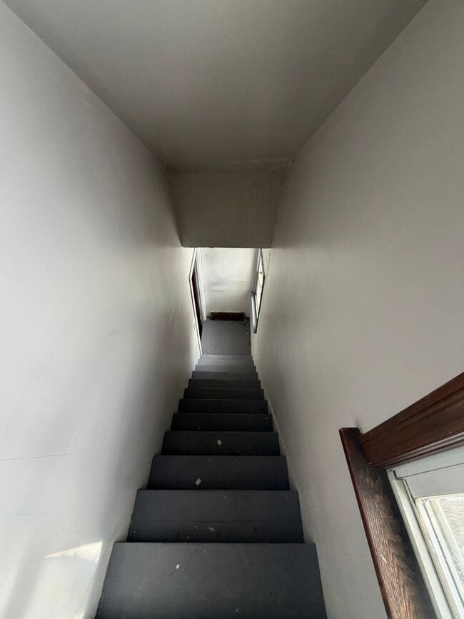 Building Photo - 22680 Coulter Ave