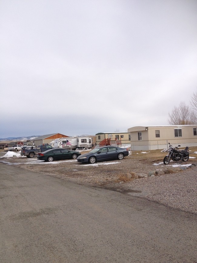 Building Photo - Dakota Valley Park Mobile Home Park