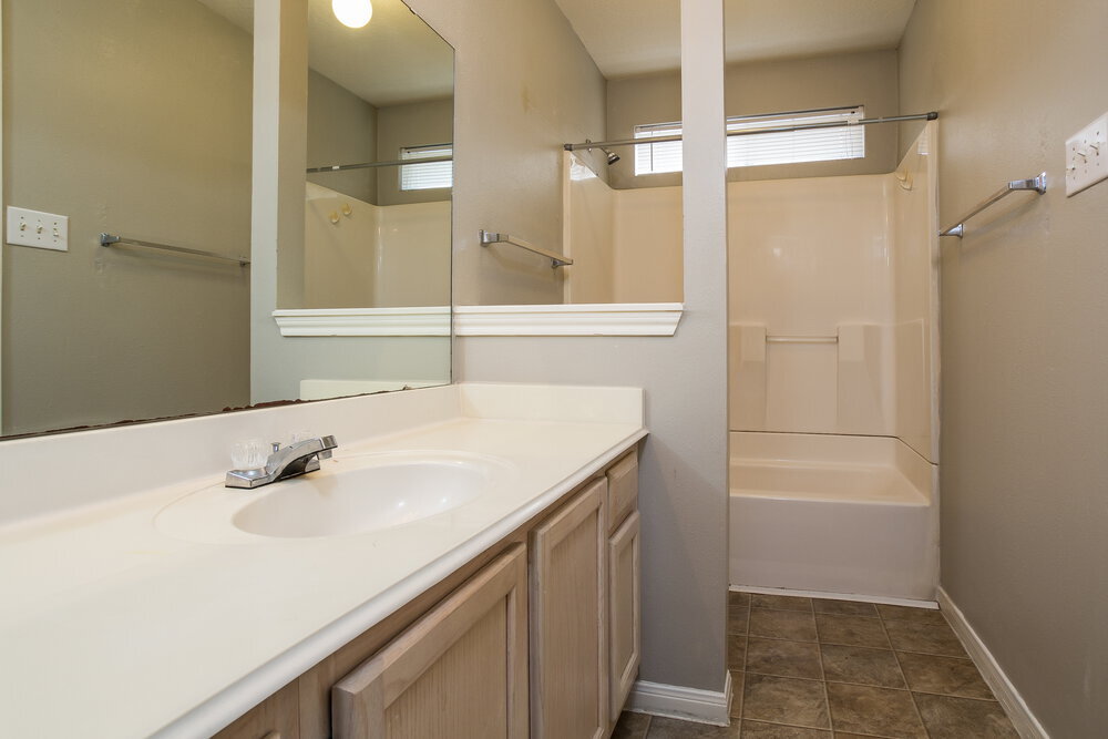 Building Photo - 23623 Prairie Bird Dr